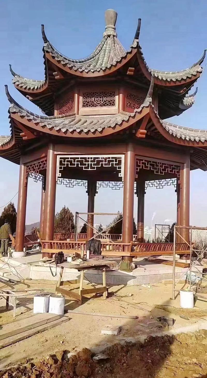 双层古建凉亭 园林景观中的防腐木艺术与诗意栖居